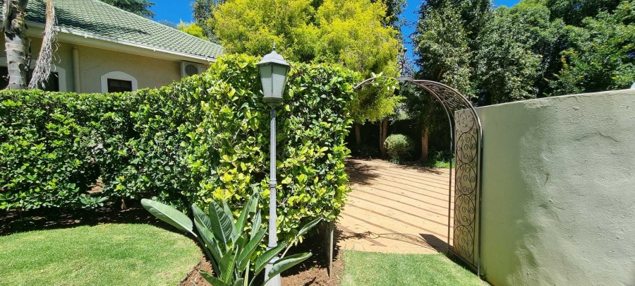 5 Bedroom Property for Sale in Waverley Free State